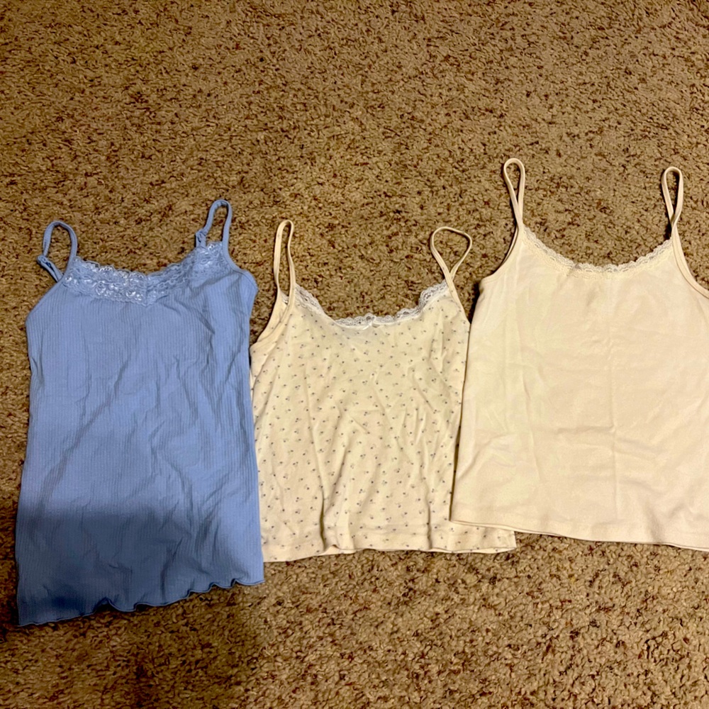 Brandy Melville tanks